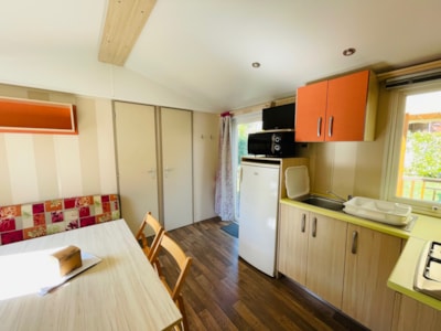 Air-conditioned Titeuf or Bandit Titania mobile home, 3 bedrooms, 32 m² + 18 m² semi-covered terrace