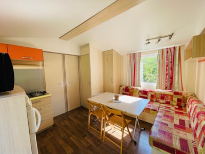 Air-conditioned Titeuf or Bandit Titania mobile home, 3 bedrooms, 32 m² + 18 m² semi-covered terrace