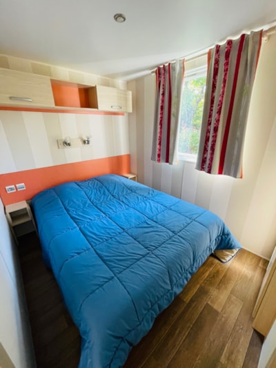 Air-conditioned Titeuf or Bandit Titania mobile home, 3 bedrooms, 32 m² + 18 m² semi-covered terrace