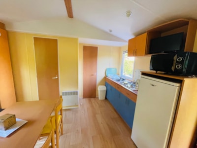 Super Mercure Famille / Elliot Famille 27.50 m² 2 bedrooms + terrace 15m²
