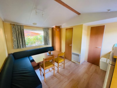 Super Mercure Famille / Elliot Famille 27.50 m² 2 bedrooms + terrace 15m²