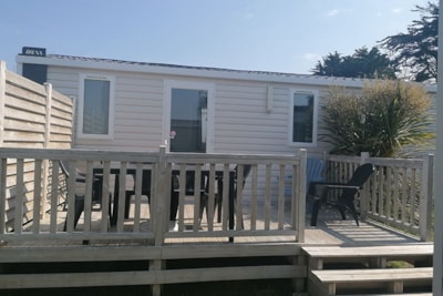 TITANIA MOBILE HOME - SEMI-COVERED TERRACE — 1