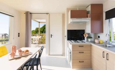 COZY 2-bedroom mobile home — 3