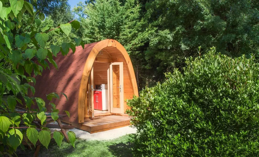 Wooden cabin without toilet blocks