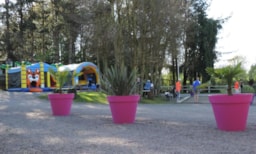 Camping L'Escapade - image n°28 - Roulottes
