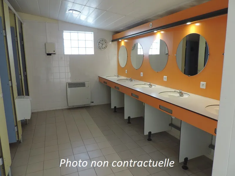 Forfait Confort (1 Tente, Caravane Ou Camping-Car / 1 Voiture / Électricité 10A)