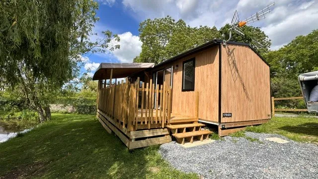 Mobil-Home Pacifique Etang 32M² (2 Chambres) + Terrasse Couverte