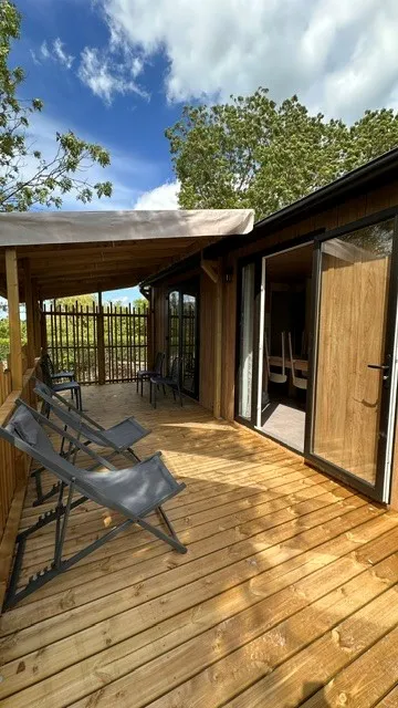 Mobil-Home Pacifique Etang 32M² (2 Chambres) + Terrasse Couverte
