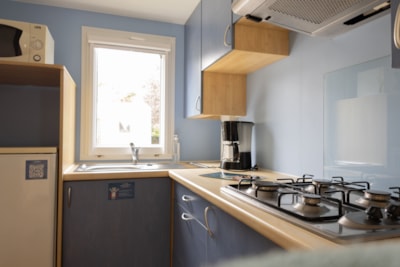Access 2-bedroom mobile home — 3