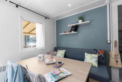 Comfortable 2-bedroom mobile home for people with reduced mobility