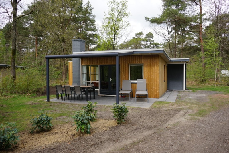 Bungalow Saturnus Deluxe