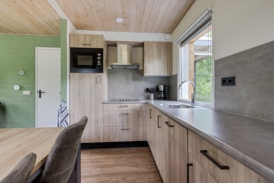 Bungalow Saturnus Deluxe