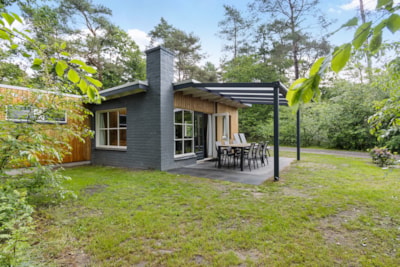 Bungalow Saturnus Deluxe