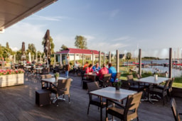 Services & amenities Rcn Vakantiepark De Potten - Offingawier