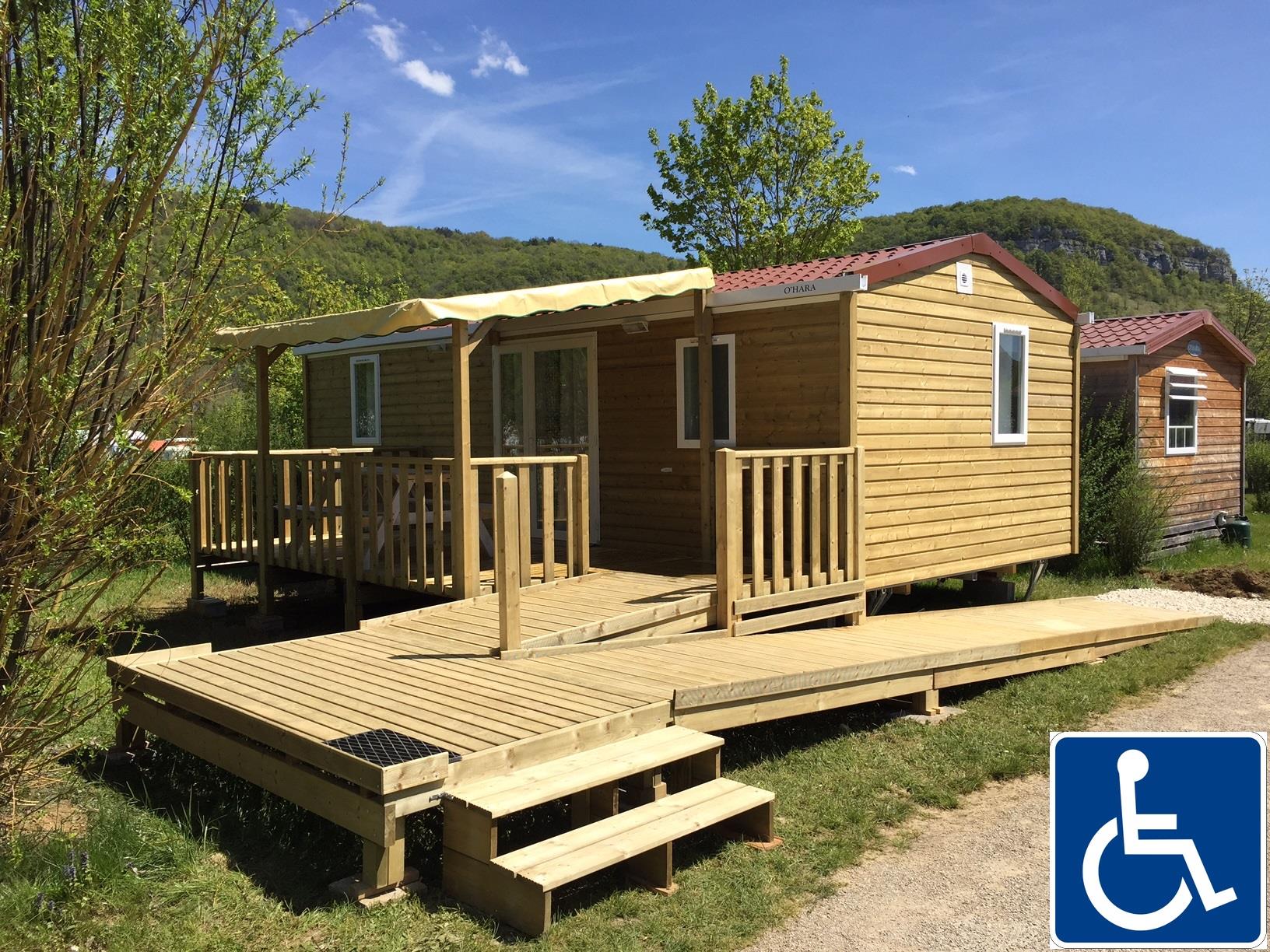 Huuraccommodatie - Cottage Caborde Voor Mindervaliden - 32M² - 2 Slaapkamers, Volledig Toegankelijk Voor De Rolstoelen - Camping Ecologique LA ROCHE D'ULLY
