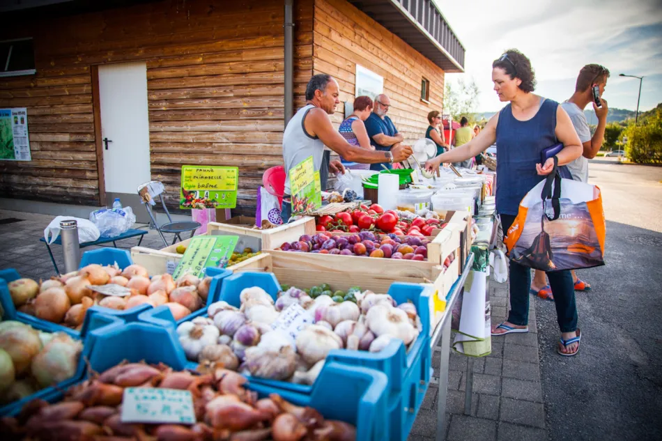 Domaine La Roche D'Ully ****