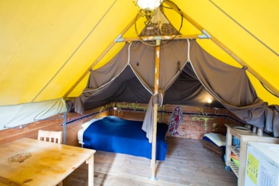 Lodge Canadienne for handicapped people, the tent comfort with included breakfast.
