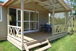 Mietunterkunft - Cottage Comtois, 35M², 3 Zimmer, Die Familienberghütte - Camping Ecologique LA ROCHE D'ULLY