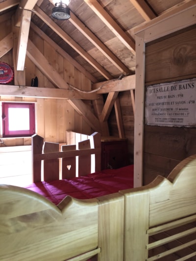 The Mansard Attic - 16m² - 1 bedroom - with breakfast.