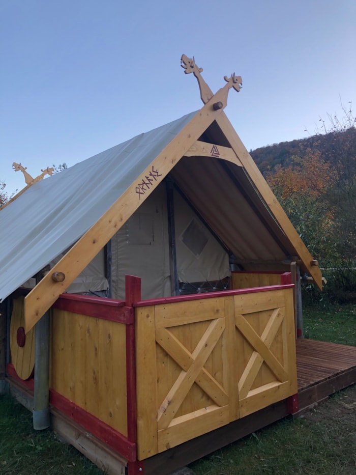 Lodge Skàli - 15M² - 2 Chambres - Sans Sanitaires, Une Tente Confort En Style Viking!