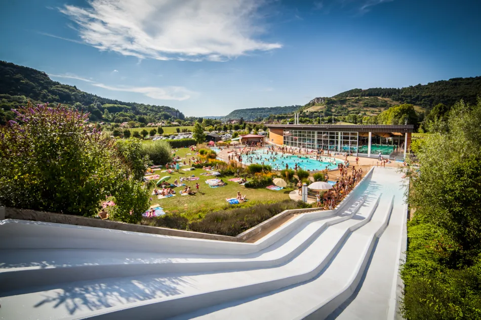 Domaine La Roche D'Ully ****