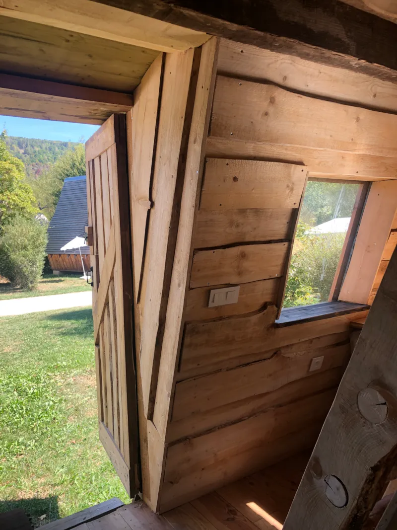 Le Thuyé Comtois - 25M2 - 2 Chambres, Logement Franc-Comtois Typique