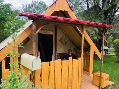 Lodge de l'Orpailleur - 15m² - 2 bedrooms - no bathroom facilities, a Wild West atmosphere!