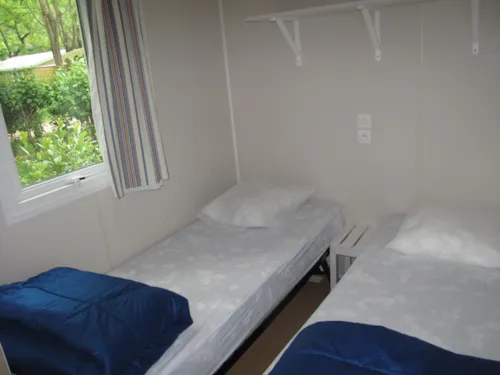 Mietunterkunft - Mobilheim 3 Zimmer - image n°6 - CAMPING LES FOULONS