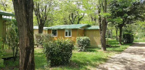 Location - Chalet 2 Chambres - image n°2 - CAMPING LES FOULONS
