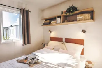 Mietunterkunft - Mobil Home Premium Climatisé 3 Chambres - CAMPING LES FOULONS