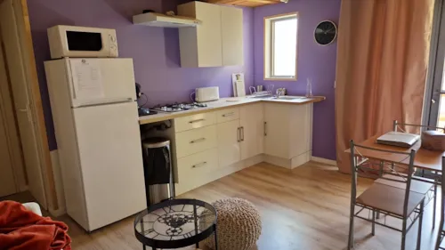 Location - Lodge 8 Lavande Clim - image n°5 - Camping les Castors ***