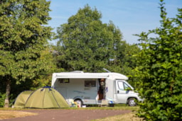 Pitch - Comfort Package, With Electricity - Camping de Saulieu