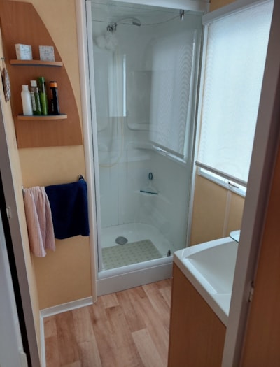 Mobil-home Mireille et Yannick - ss loc - 2 bedrooms,