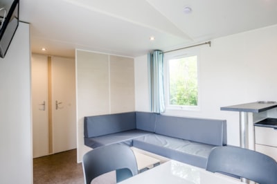 Mobile-home Family Confort 40m² - 4 bedrooms + sheltered terrace + TV