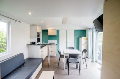 Mobile-home Family Confort 40m² - 4 bedrooms + sheltered terrace + TV