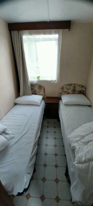 Mobil-Home Nathalie Et Didier, Sous-Location 2 Chambres, Terrasse Couverte + Tv + Clim