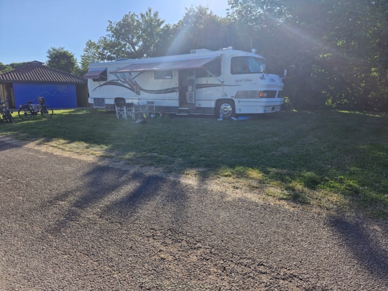 Privilege-pakket - Maat XXL (1 tent, caravan of camper / 1 auto / elektriciteit)