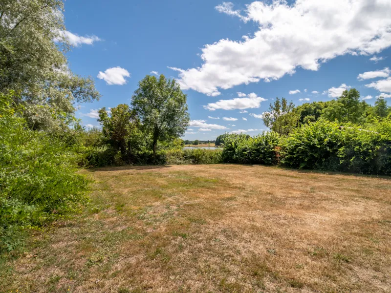 Forfait Privilège - Taille Xxl (1 Tente, Caravane Ou Camping-Car / 1 Voiture / Électricité)