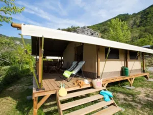 Locatif - Tente Lodge Safari*** 2 chambres - YELLOH! VILLAGE - LES RAMIÈRES