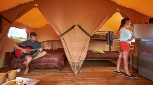 Accommodation - Furnished Tent 2 Bedrooms 1 Bathroom *** - image n°7 - YELLOH! VILLAGE - LES RAMIÈRES