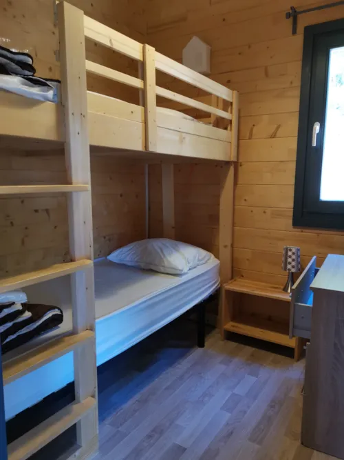 Accommodation - Chalet Devès Premium 2 Bedrooms - Air-Conditioning + Spa - image n°9 - YELLOH! VILLAGE - LES RAMIÈRES