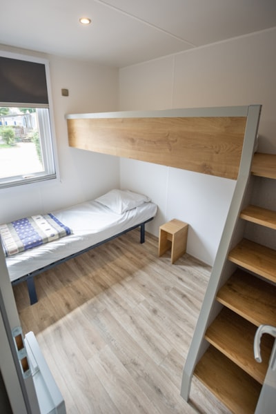 3-bedroom mobile home with 1 bathroom — 5