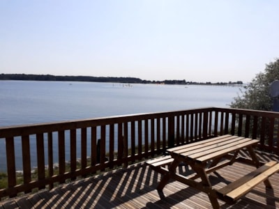 PREMIUM mobile home with 2 bedrooms and 1 bathroom, lake view — 3