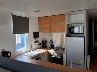 PREMIUM mobile home with 2 bedrooms and 1 bathroom, lake view — 4