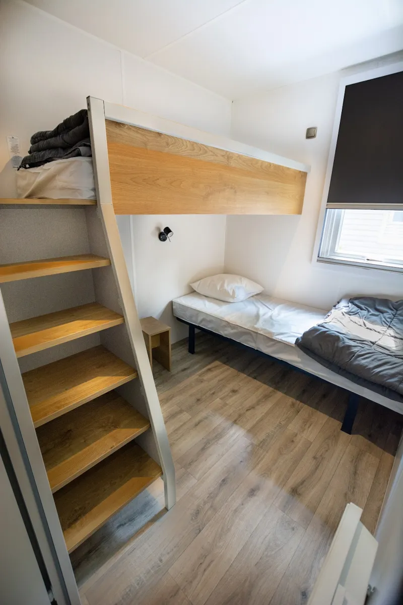 Mobilhome 3 Ch Ls  1 À 6 Personnes  Max 5 Pers >18 Ans