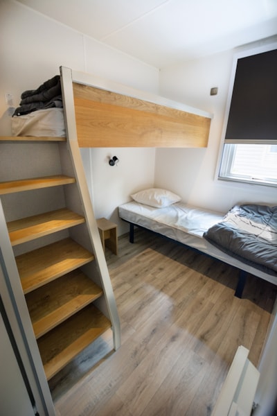3-bedroom mobile home, max. 5 people, ages 18 and over — 3