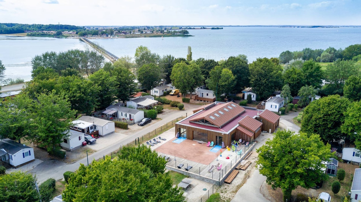 Camping La Presqu'île de Champaubert