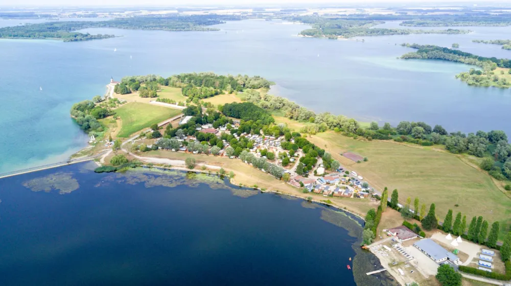 Camping La Presqu'île de Champaubert