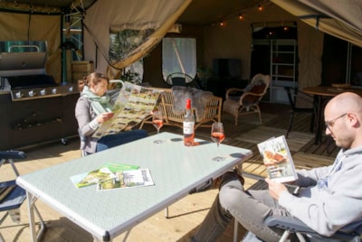 safari tent — 2