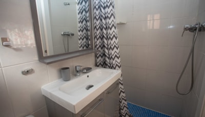 Villa — 6